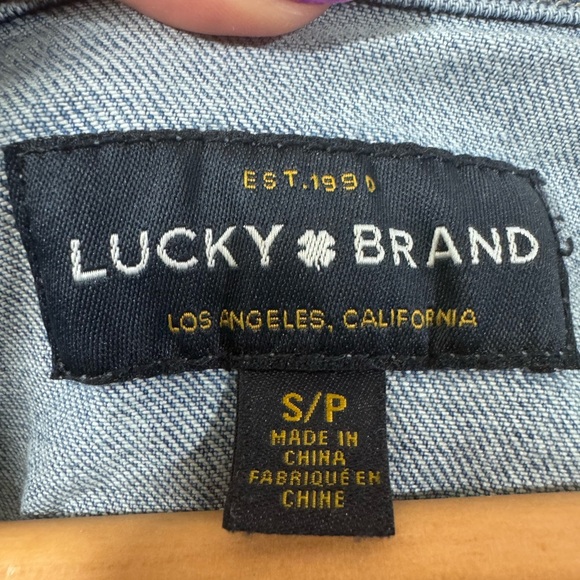 Lucky Brand ‘Tomboy Denim Trucker’ Distressed Denim Jacket in ‘Cumberland River’ - Picture 11 of 13